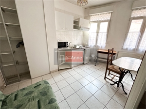 maison-villa à la vente -   80000  AMIENS, surface 100 m2 vente maison-villa - APR674388